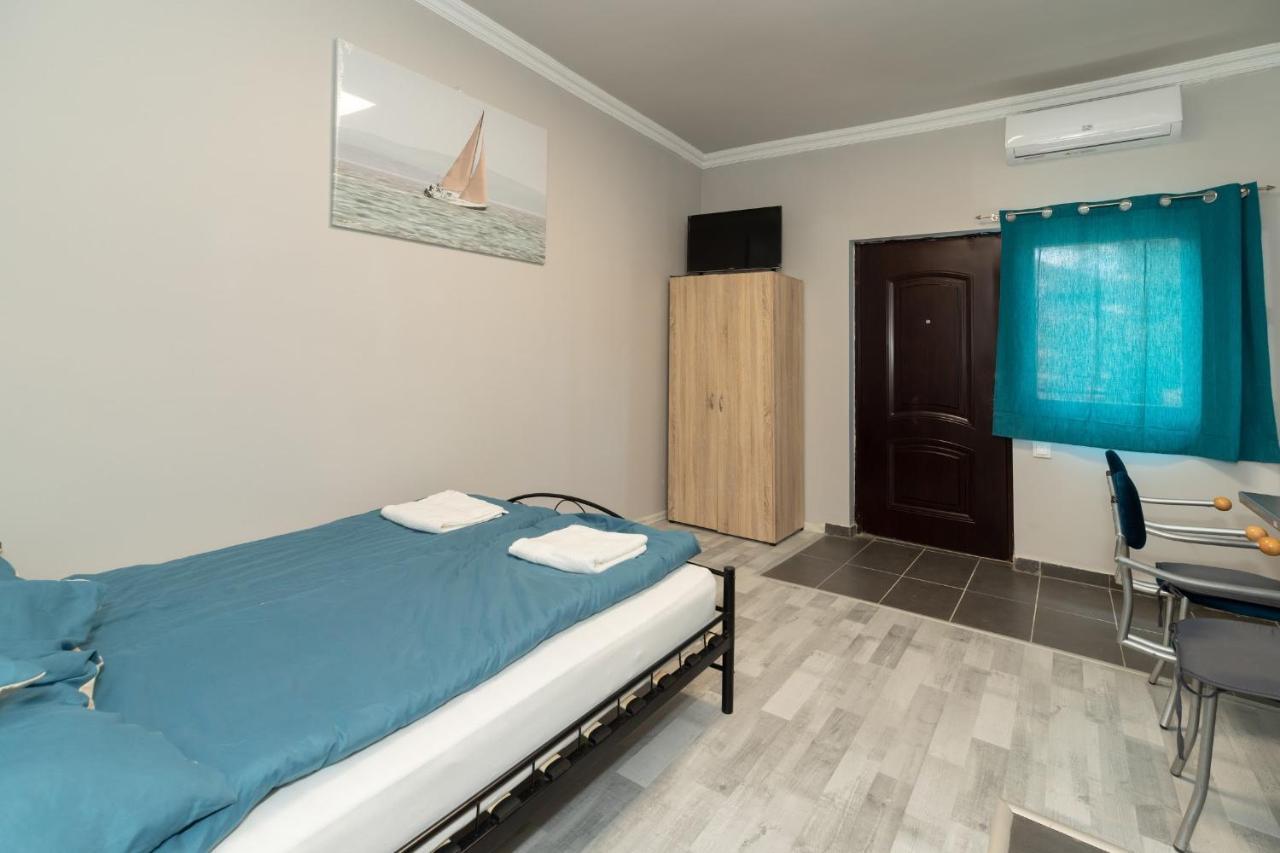 Апартаменты Ivanhoe Apartman Ньирбатор Экстерьер фото