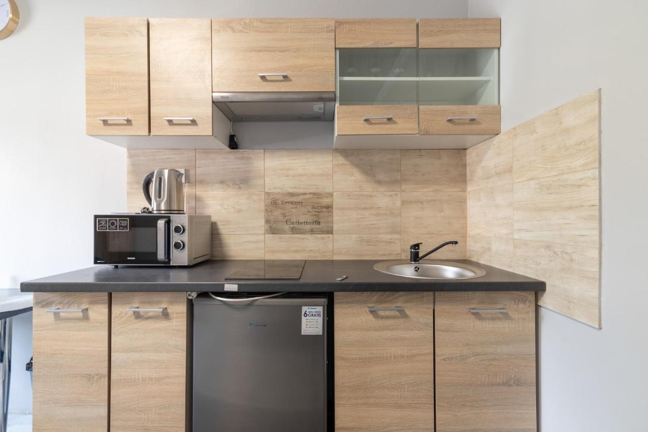 Апартаменты Ivanhoe Apartman Ньирбатор Экстерьер фото